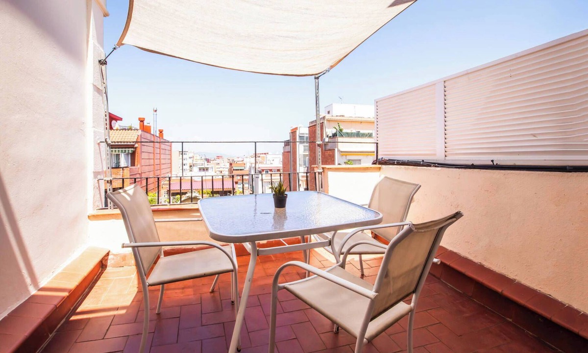 El Camp de l'Arpa del Clot Apartment | A3IND1123- Ático near Sagrada Familia