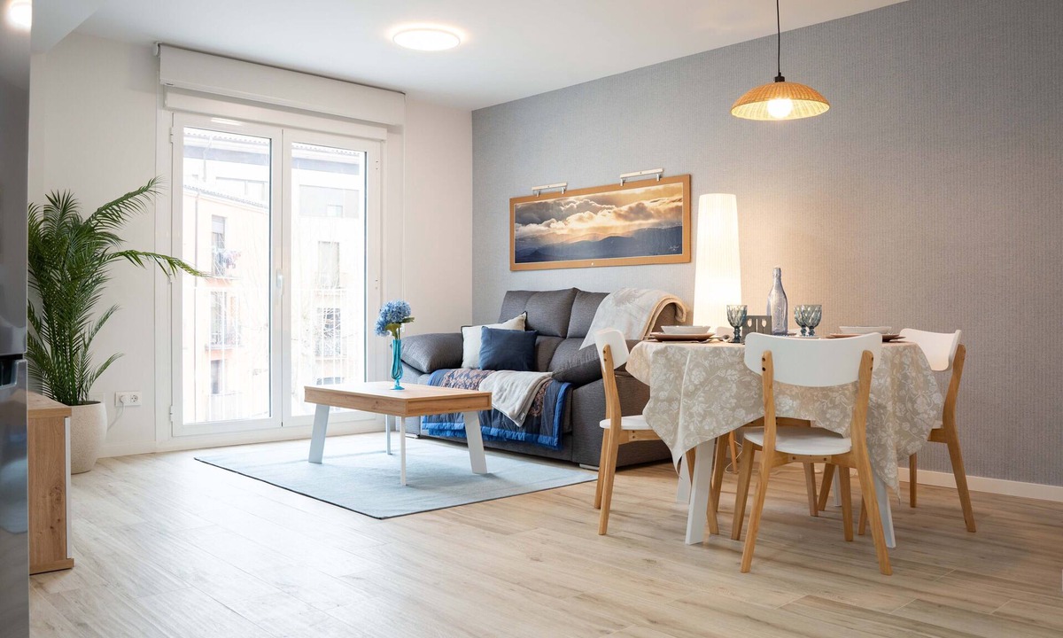 Casco Antiguo Apartment | Alpargán Apartment