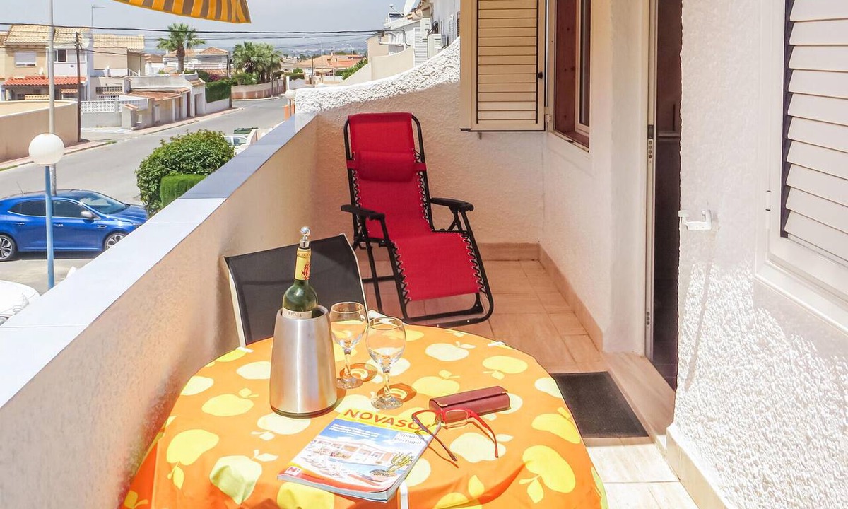La Siesta Apartment | Amazing apartment in Torrevieja with WiFi