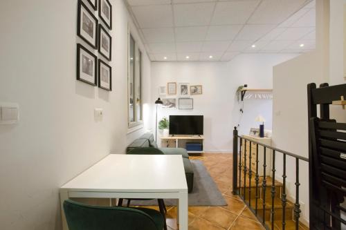Bilbao la Vieja Apartment | Apartamento Puerta del Camino 1