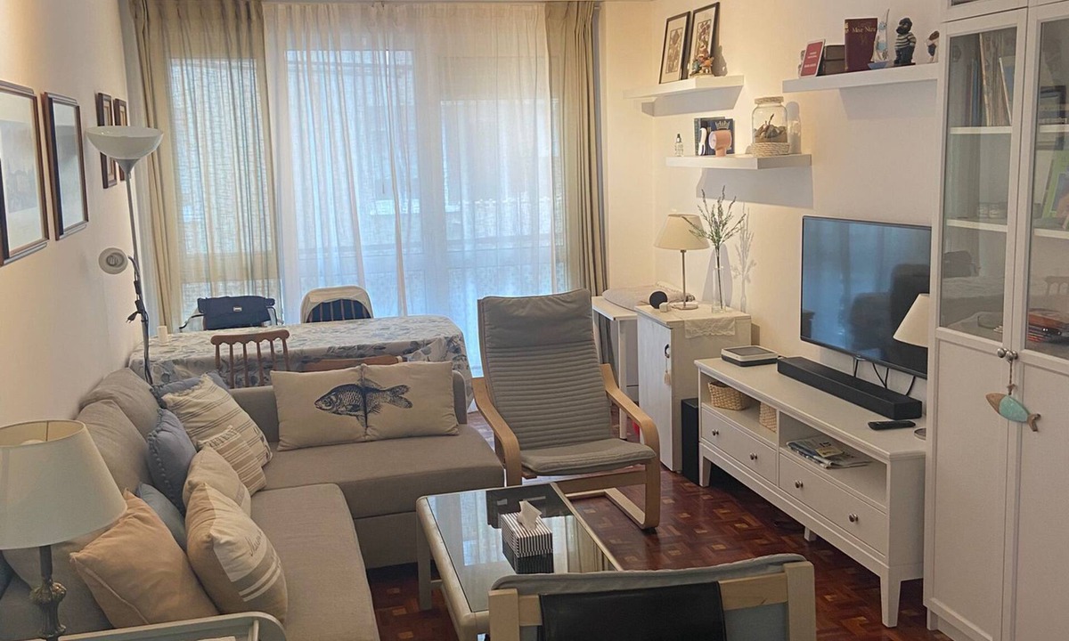 Santona Apartment | "Apartment Las Huertas". Excellent apartment located in a pedestrian area of Santoña.