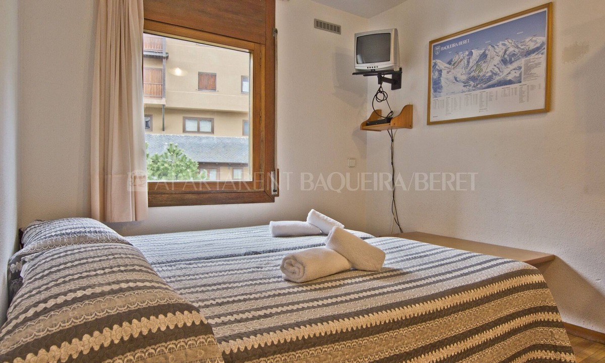 Baqueira Apartment | Aran - Edificio Bonaigua