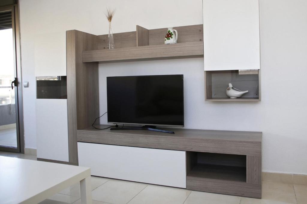 Torredembarra Apartment | AT143 Completamente equipado, con piscina y cerca de la playa