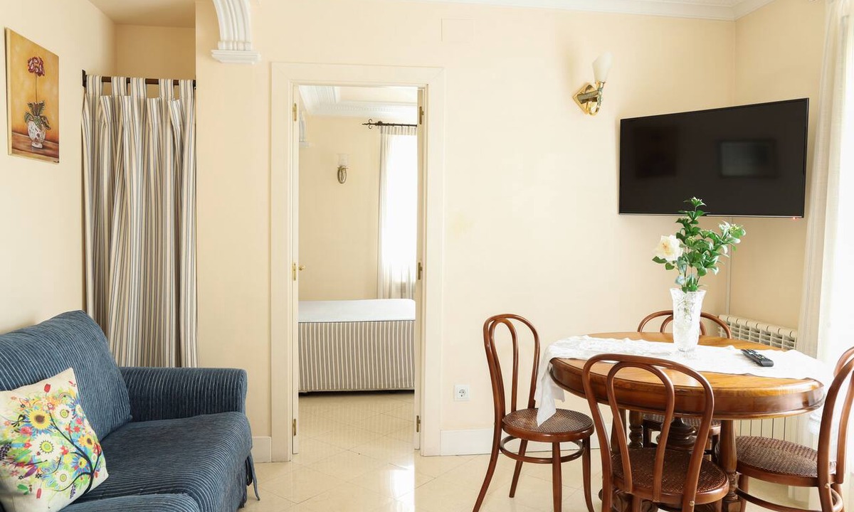 Solares Apartment | Balneario-Apartment-Private Bathroom
