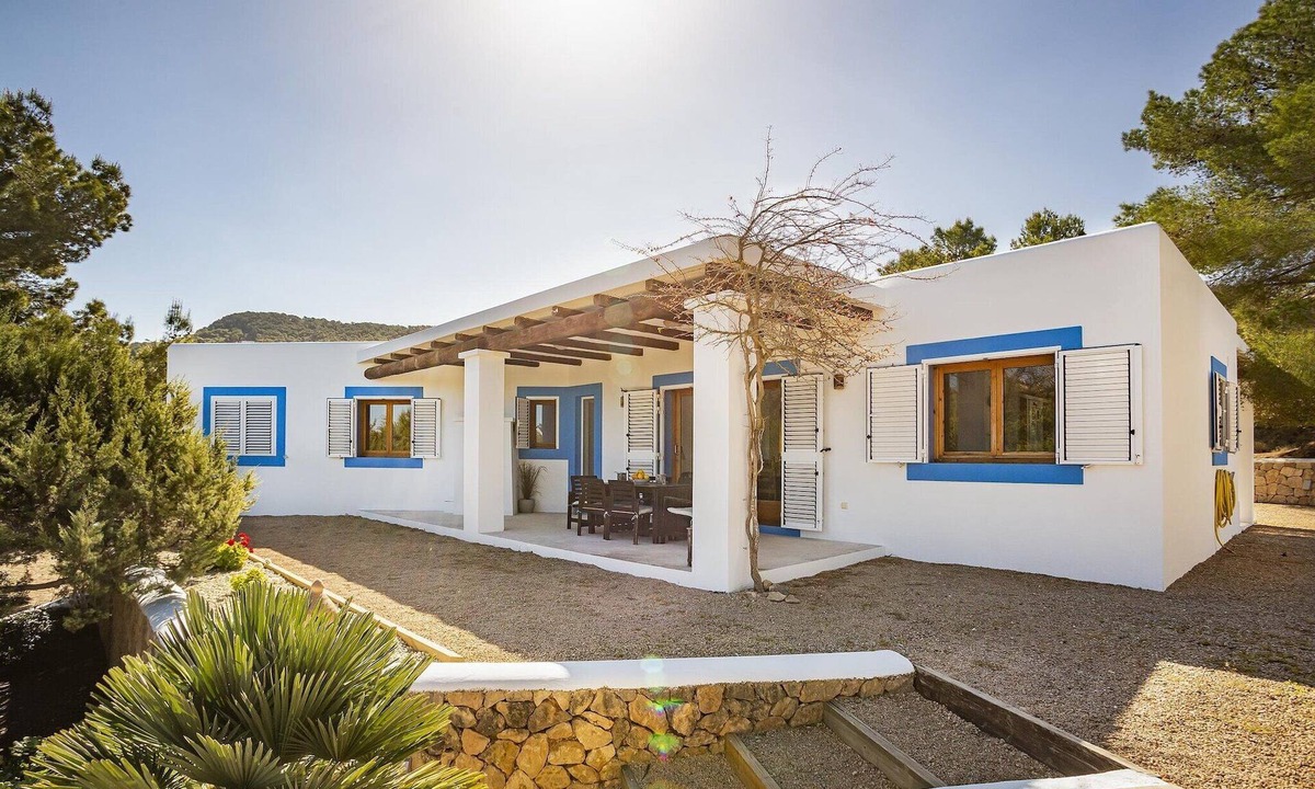 Sant Josep de sa Talaia Villa | Belvilla by OYO SES SAVINES