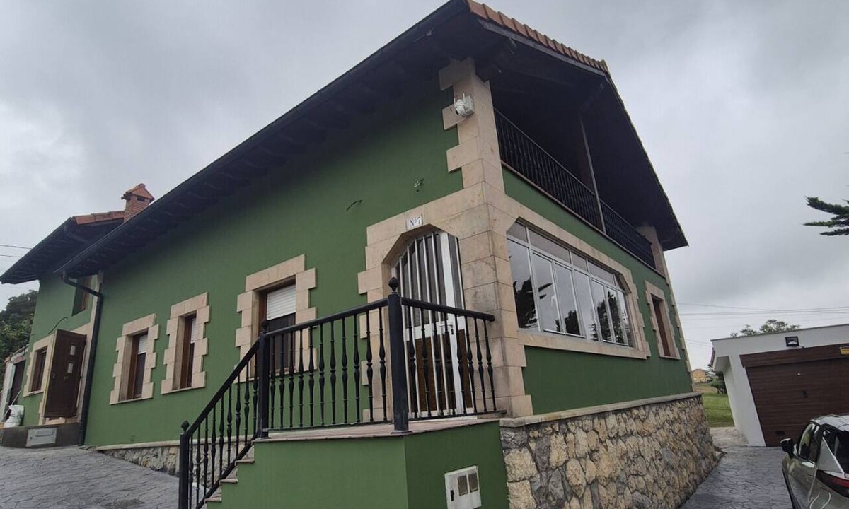 Gornazo House | C19A02 Cozy Accommodations in Miengo