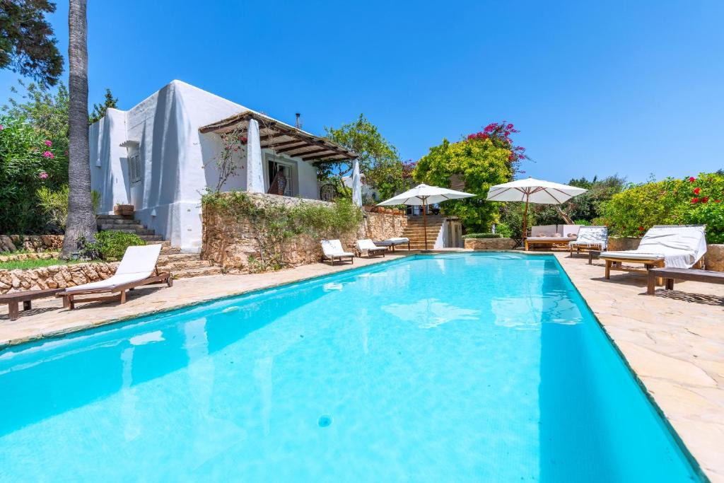 Santa Eulalia del Rio Villa | Can Torres con piscina y jardín, santa Gertrudis