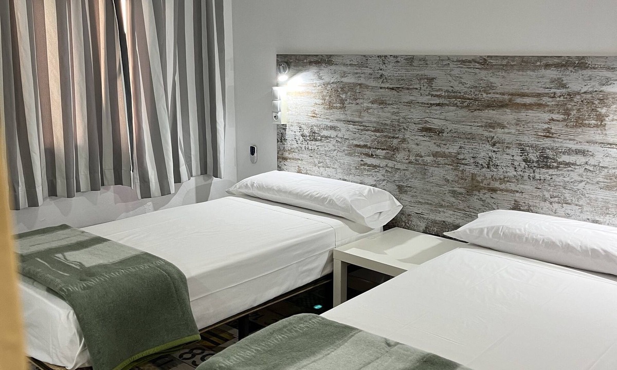 Bellas Vistas Hostel | Casa de huespedes Almansa