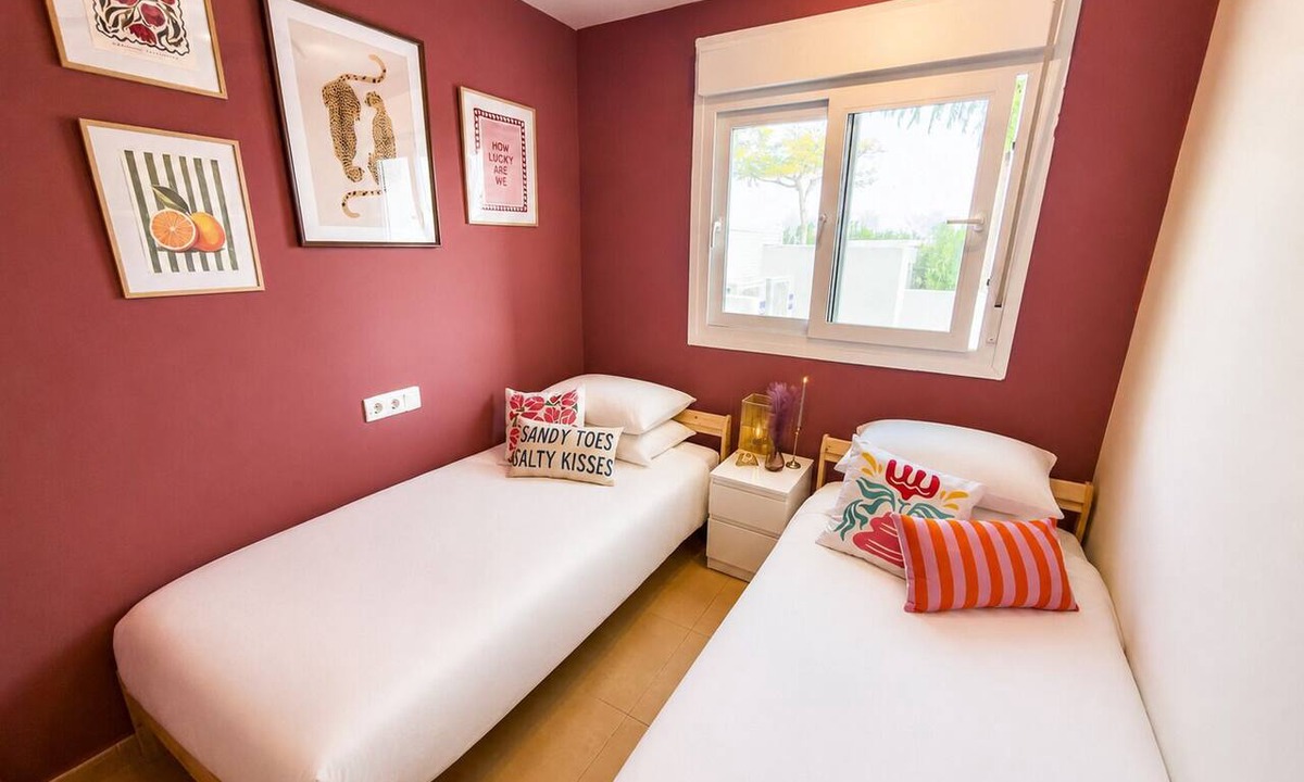 Alhama de Murcia Apartment | Casa Selucia - 3-Bedroom Family Apartment with a Large Garden and Resort Pools