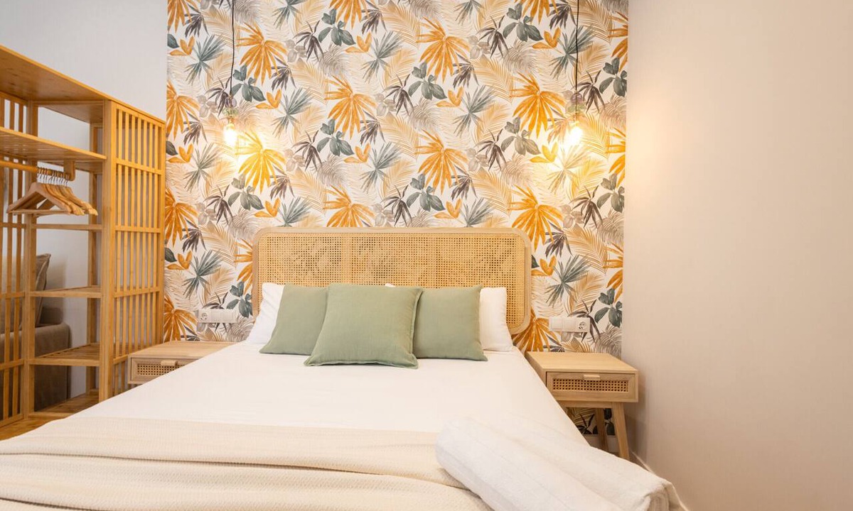 La Creu del Grau Apartment | City Arts Suites VII | 12 min City Arts | Pet Friendly