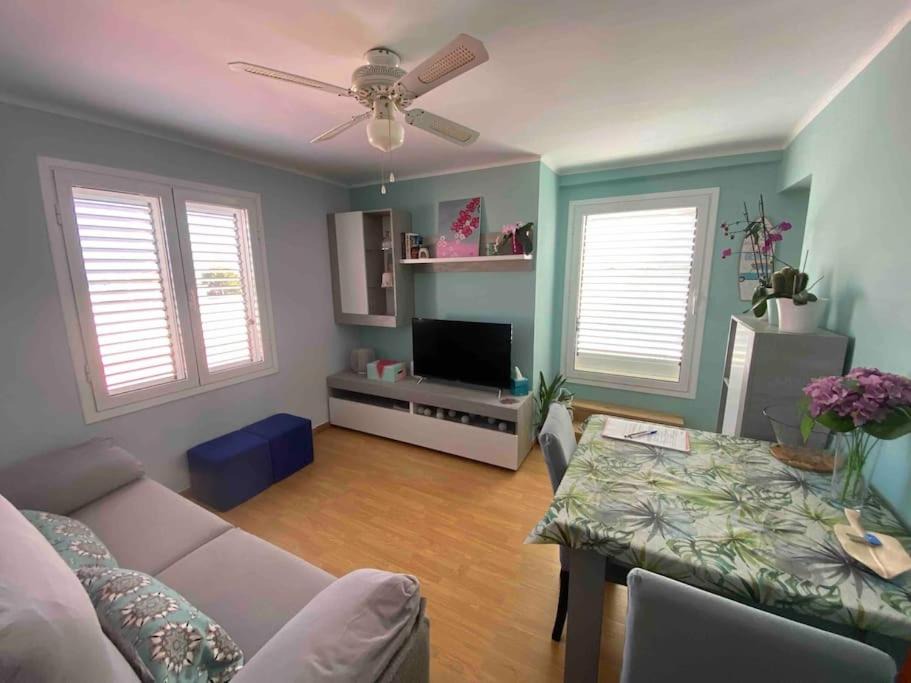 Miami Platja Apartment | Coqueto ático con vistas al mar y a la montaña Auto Check-in