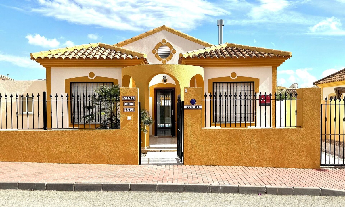 Mazarron Villa | Cosy detached villa for 4 persons with private pool, family-friendly