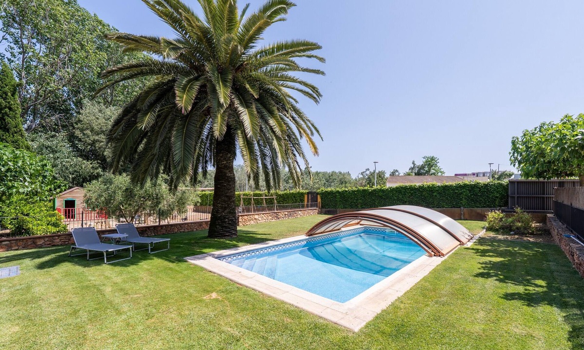 Vila-Rodona House | Country House 'Pont' with Mountain View, Private Pool and Wi-Fi