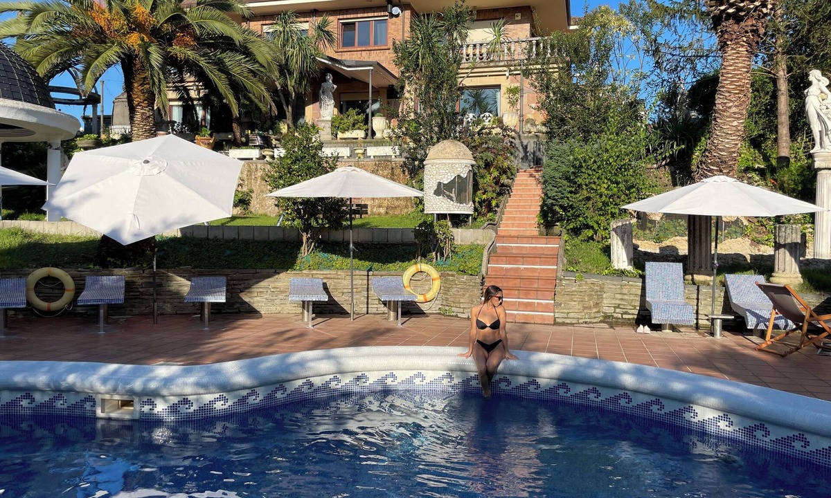 Revilla Villa | Ebony & Ivory Suite Home. Probably One of a Kind in Spain