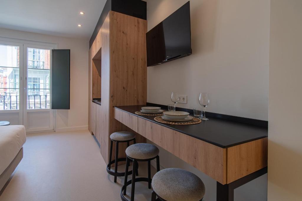 Valladolid City Centre Apartment | Edificio Ferrari 4, by Plaza Mayor Apartamentos