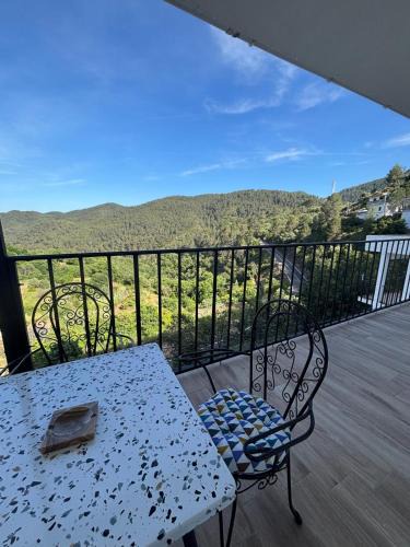 Alcudia de Veo Ski Chalet | El Mirador de Espadan