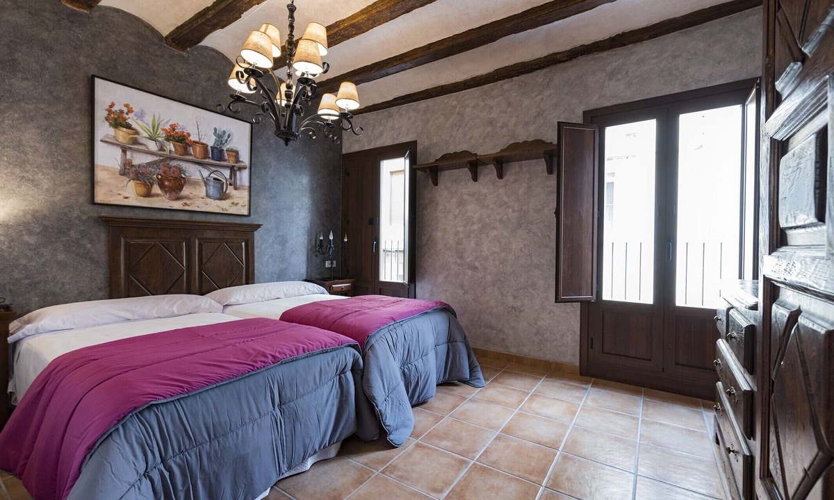 Lerin Apartment | 'El Mochuelo' Room with Mountain Views, Wine Cellar, and Unlimited SPA Access