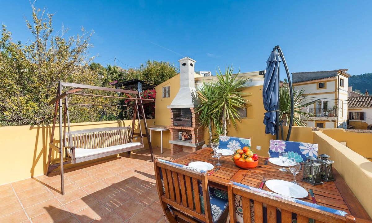 Andraitx House | ELIAS NEIL HOUSE - Wonderful townhouse with spectacular views from the terrace. Free WiFi