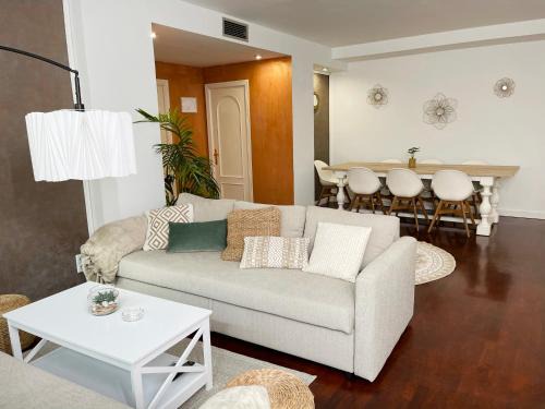Zaragoza Old Town Apartment | Encantador apartamento de 125 m2 en pleno centro -Prime Video