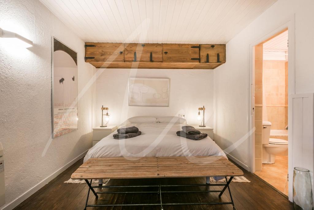 Pujo Apartment | Era Cuma