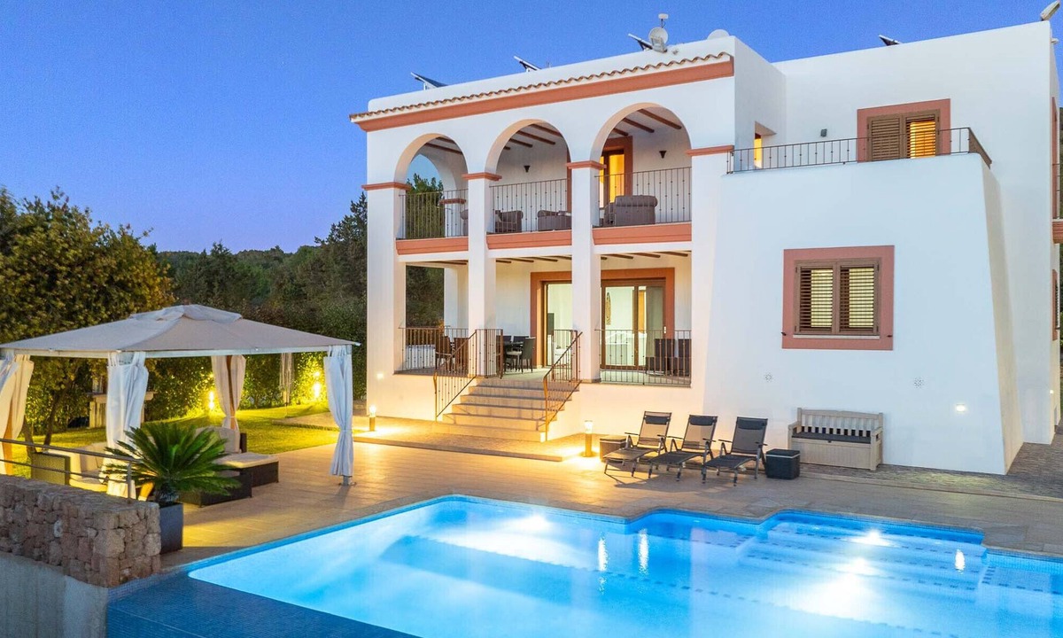 Sant Antoni de Portmany Villa | CASA FENIX