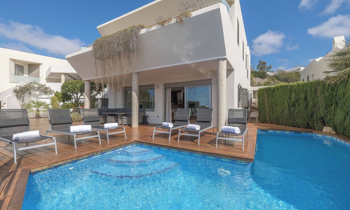 Cap Martinet House | Exclusive 4BR Villa in Can Pep Simó | Pool | Sea Views | Talamanca Beach