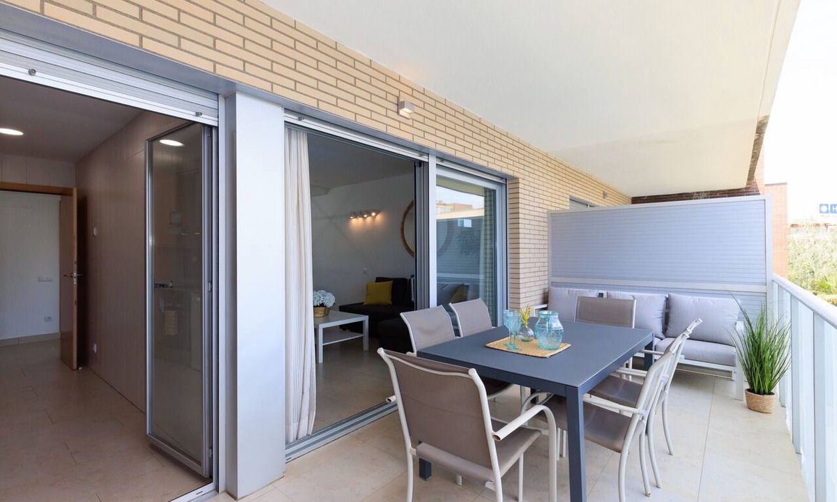 Salou City Centre Apartment | Family apartment close to PortAventura - UHC SPA AQQUARIA