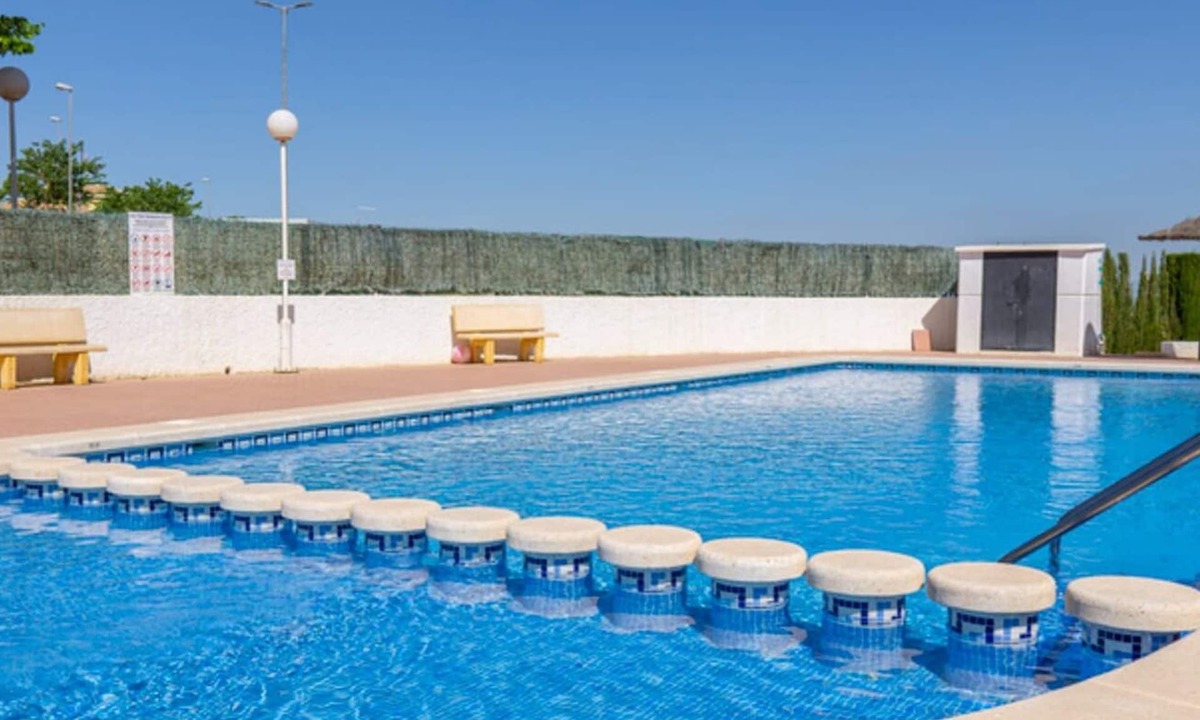 Quesada Apartment | Gorgeous 3 Bed En-Suite, Huge Roof Terrace overlooking Pool and La Marquesa Golf