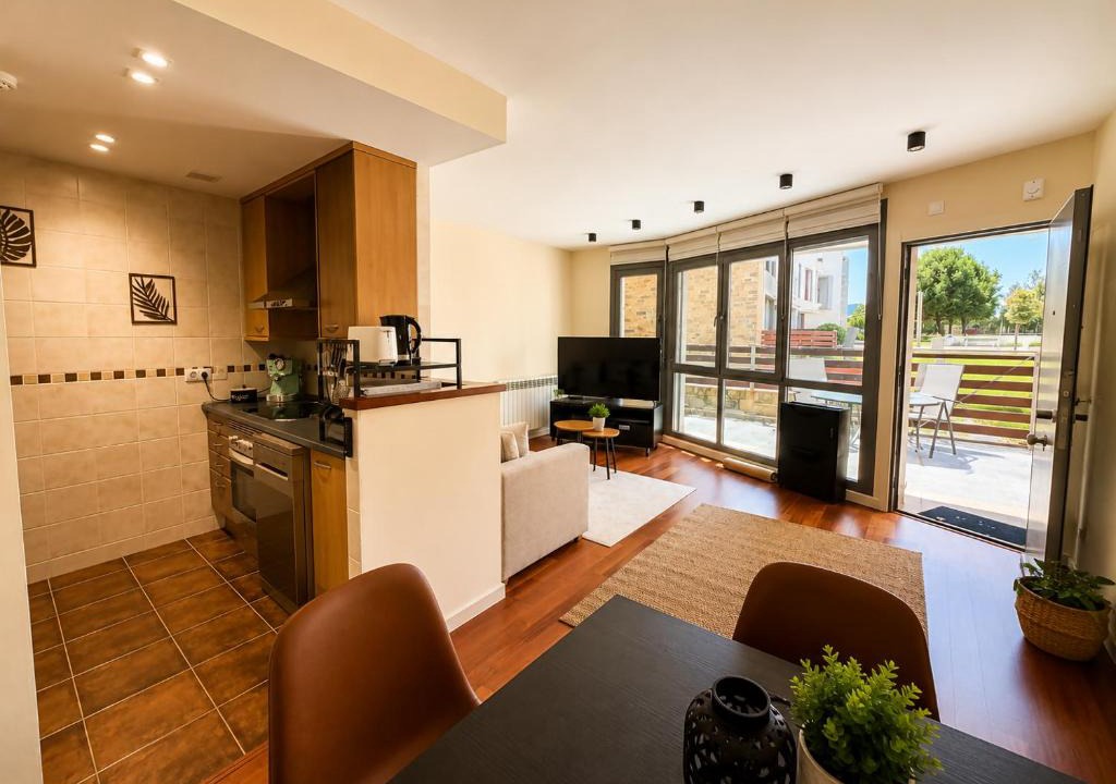 Abena Apartment | Green Valley Las Margas Golf