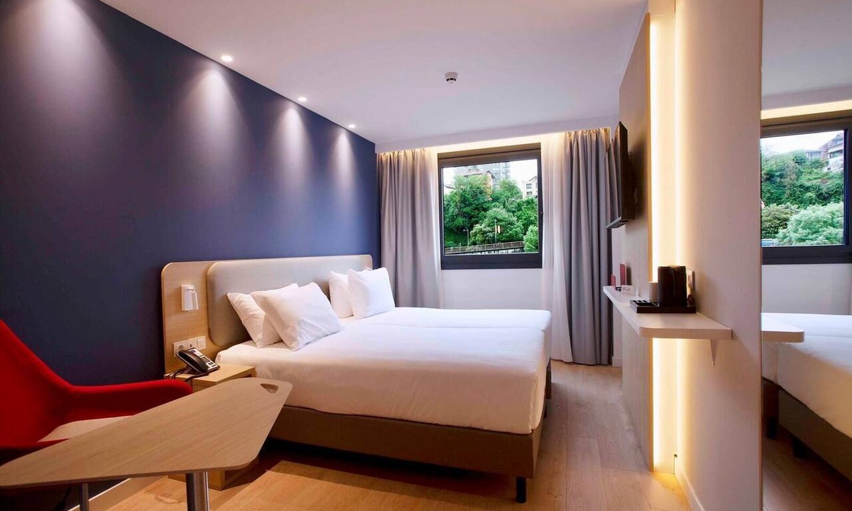 Renteria Hotel | Holiday Inn Express San Sebastian Errenteria By Ihg