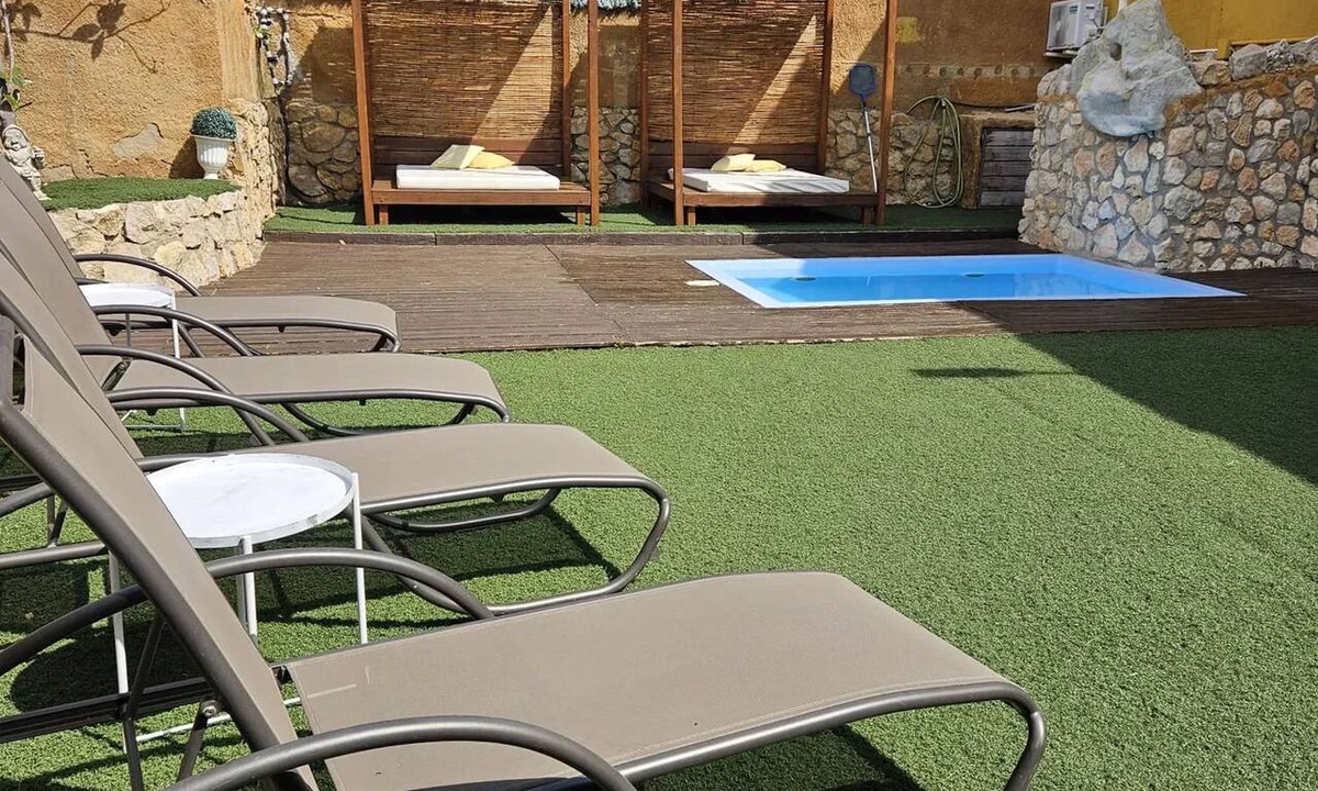Can Trabal House | Homerez - Spacious House in Can Trabal, private pool