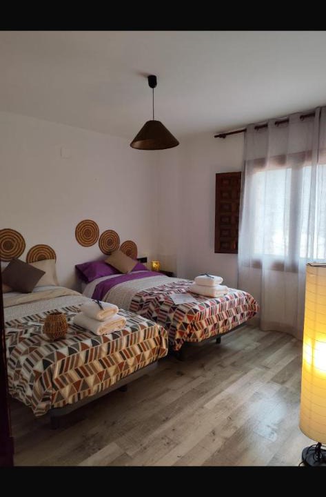 Peralejos de las Truchas Hostel | Hostal Altajo con Restaurante, Naturaleza & Descanso en el Alto Tajo