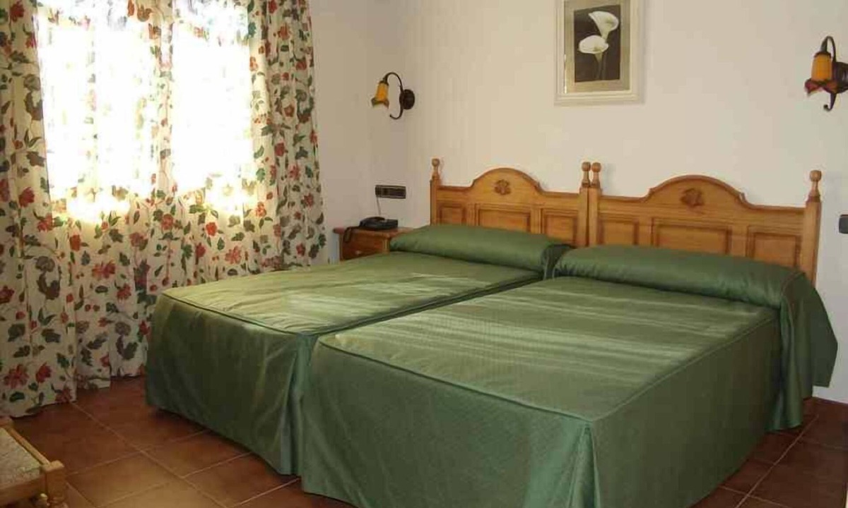Tornos Hostel | Hostal Las Grullas