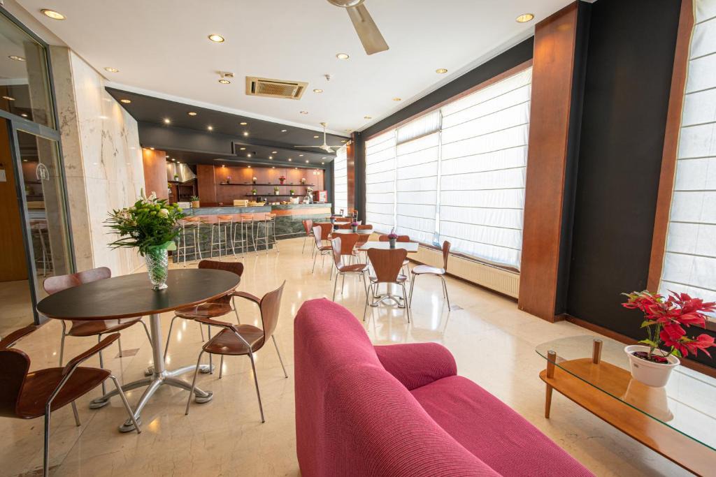Penaranda de Bracamonte Hotel | Hotel Bracamonte