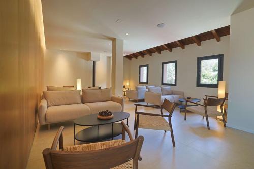 Renanue Hotel | Hotel Fonsispa