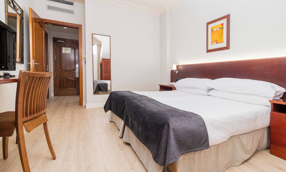 Mogro Hotel | Hotel Milagros Golf Spa