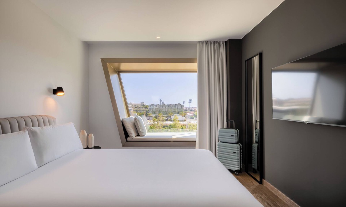 Sant Feliu de Llobregat Hotel | Hotel SB Win 4 Sup