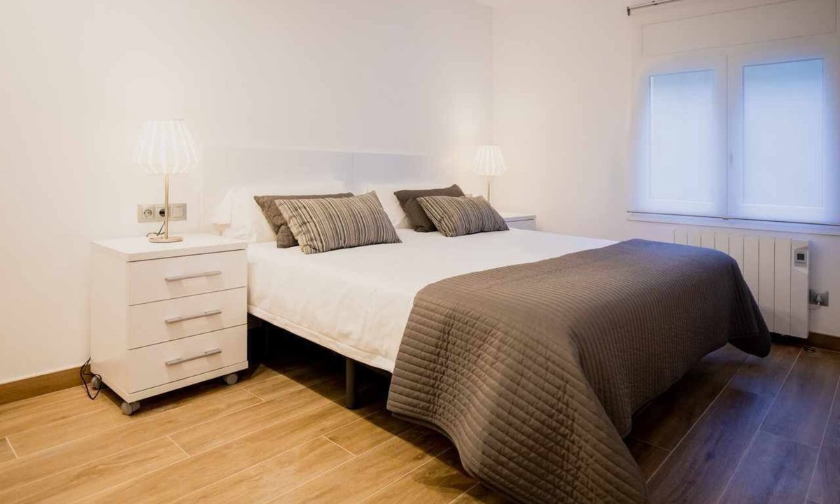 Les Escaldes Apartment | In the center of Escaldes, close to shops