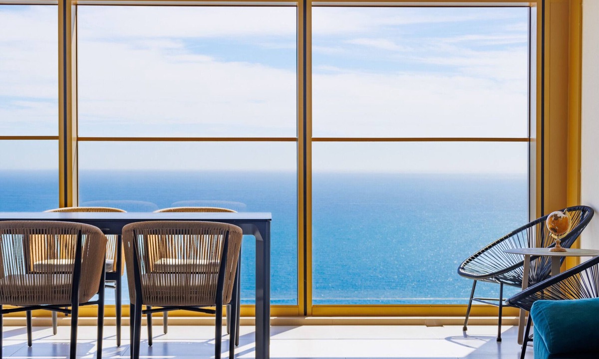Cala Apartment | Intempo by Holuxe - 296 - 29th floor