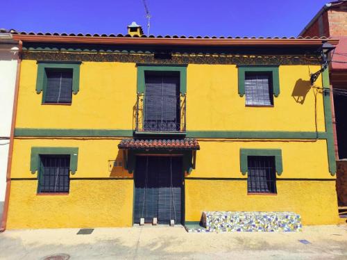 Saelices de la Sal House | La Salera - Casa Rural