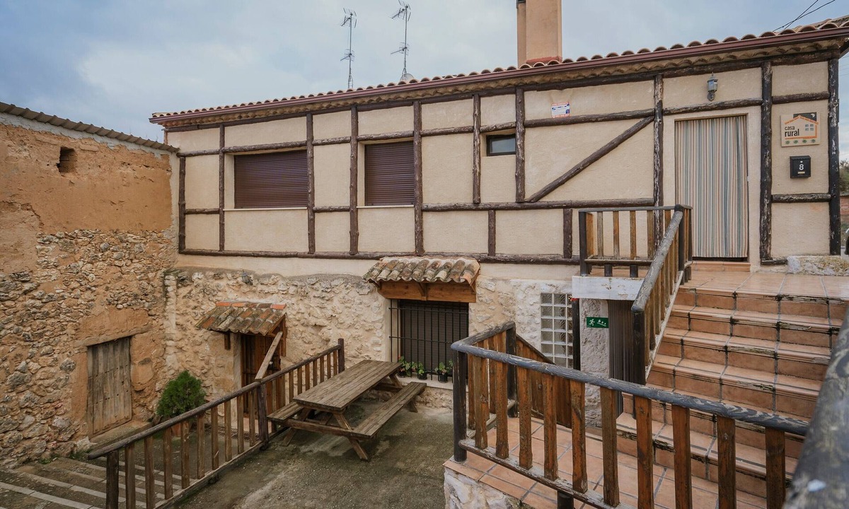Curiel House | Las Tercias De Curiel Country House with Fireplace, Ribera del Duero