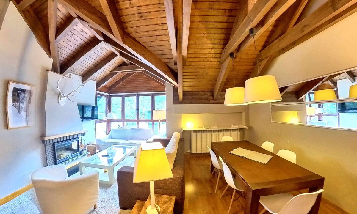 Escarrilla Apartment | Light penthouse - tucasaenlospirineos
