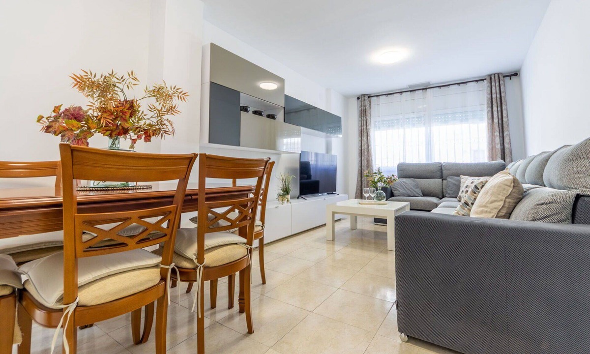 L'Ampolla Apartment | Lovely apartment for 4 guests with A/C, WIFI, TV and pets allowed