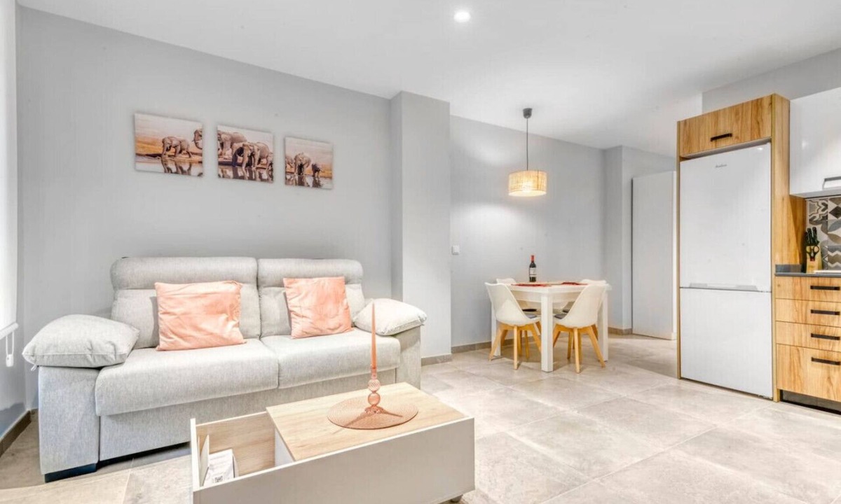Castello de la Plana Apartment | Lovely & Modern Flat in Heart of Castellón