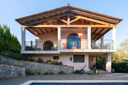 Palau Villa | Luxury Villa in Girona with Indoor Pool & Garden Base for Costa Brava, France and Barcelona
