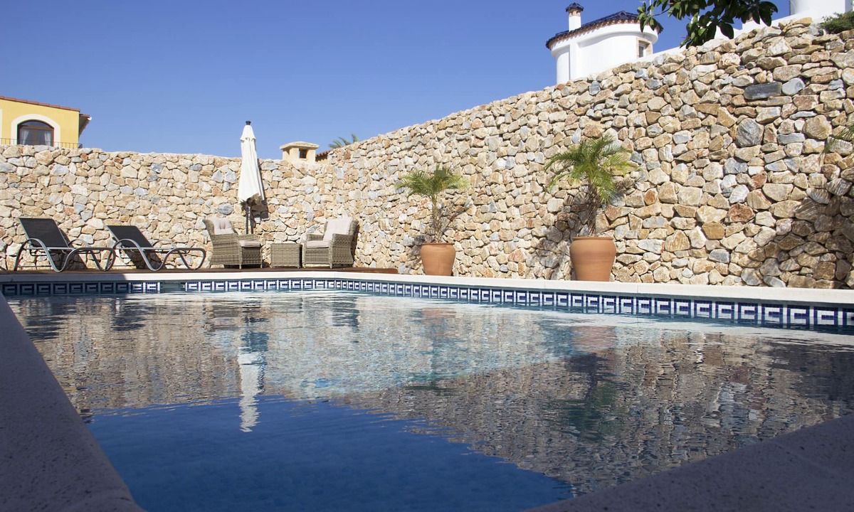 Torrevieja Villa | Luxury Villa with Pool and Sunny Terraces