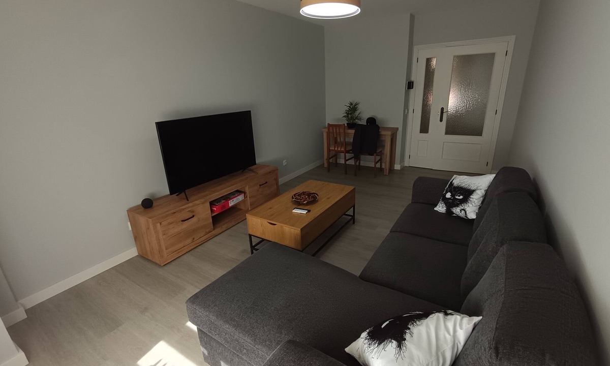 Logrono Apartment | Modern apartment. Quiet area and connected to the center of Logroño.