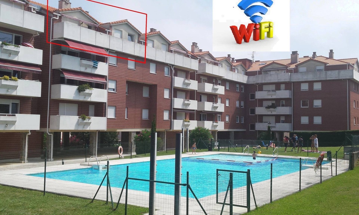 Castro Urdiales Apartment | Penthouse 100m² with Terrace and Pool