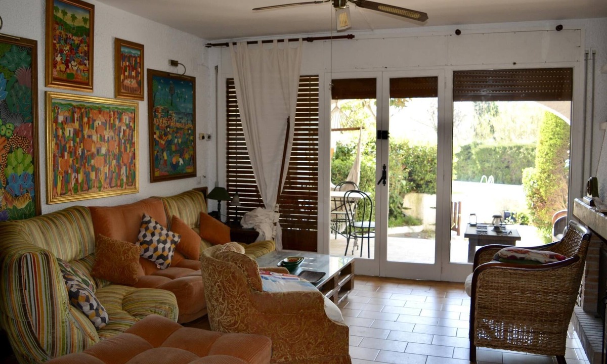 Calafell Apartment | R97 Exclusive townhouse overlooking the pool for sale in Alorda Park