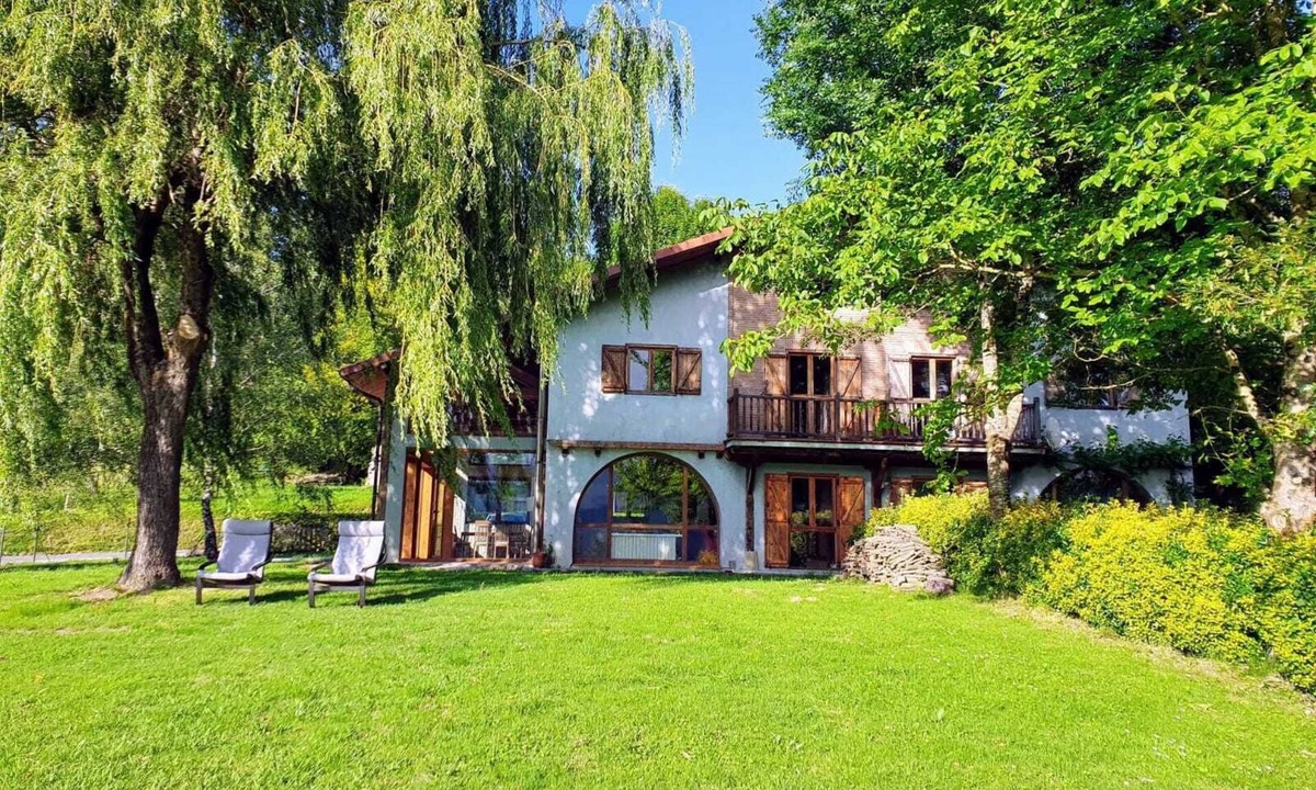 Elorrio Ski Chalet | Semi-detached house in front of Elorrio and the mountains, tranquility and nature
